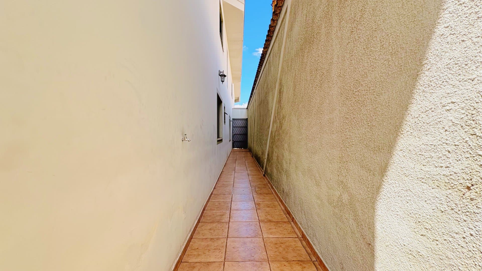 Sobrado residencial individual ao lado da Padaria Requinte — foto 8